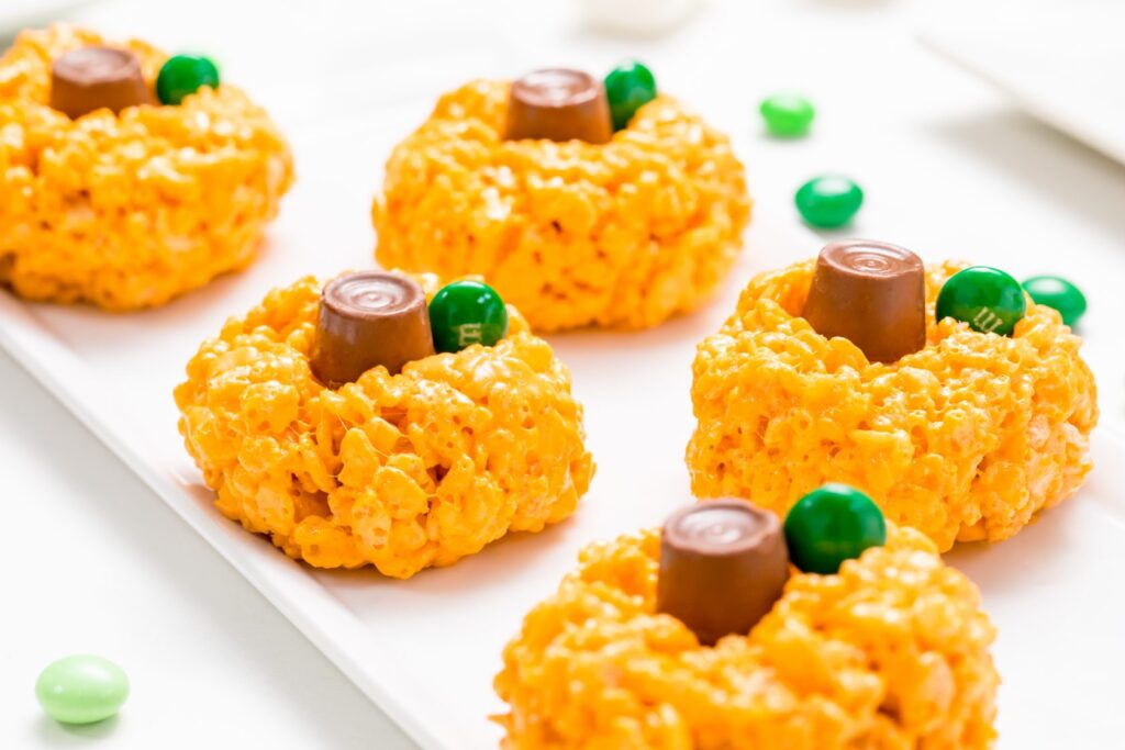 halloween Rice Krispy treats pumpkins