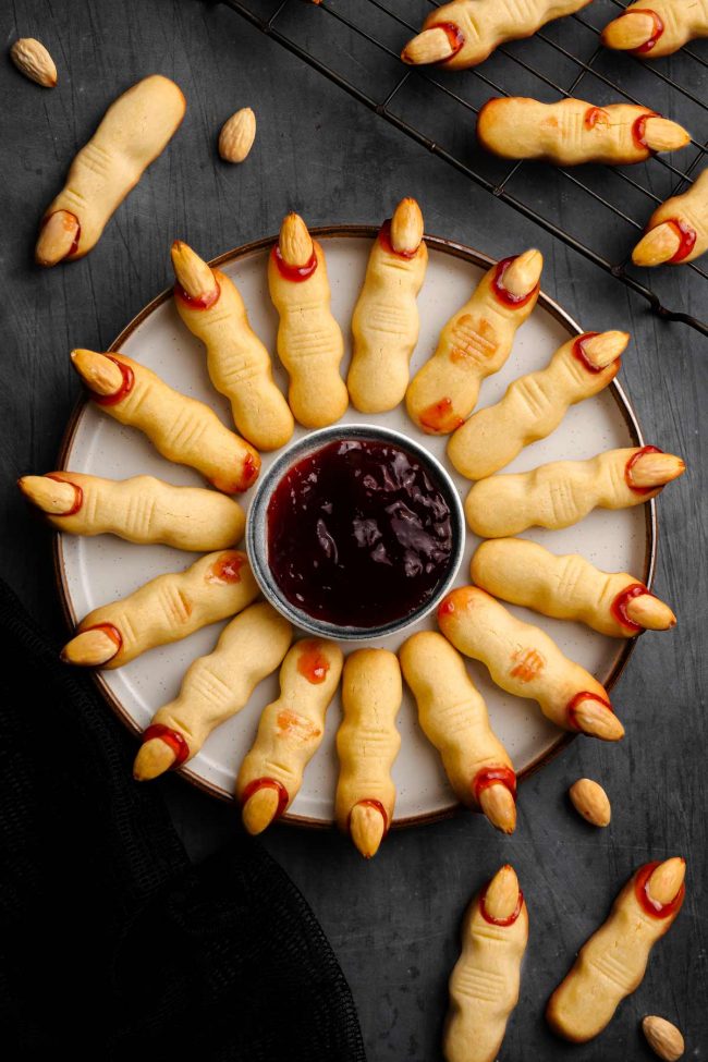 witch finger tea cookies